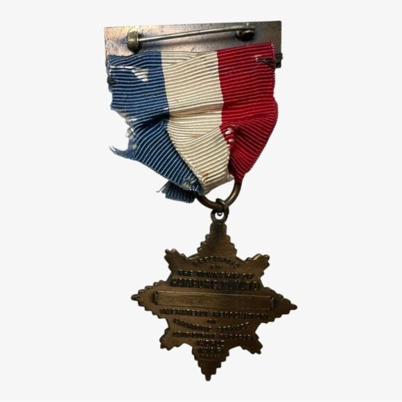 1917 Victory Medal – Town of Hamburg, NY – Local War Service Award by C.H. Co. - Picture 4 of 11